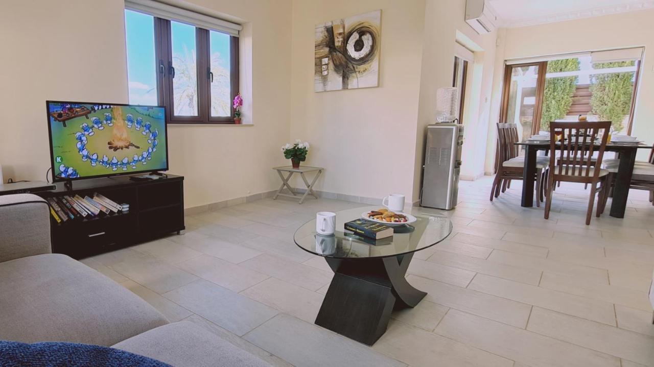 Stay Ocean View Villa 帕拉利米尼 外观 照片
