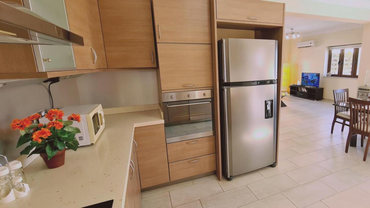 Stay Ocean View Villa 帕拉利米尼 外观 照片