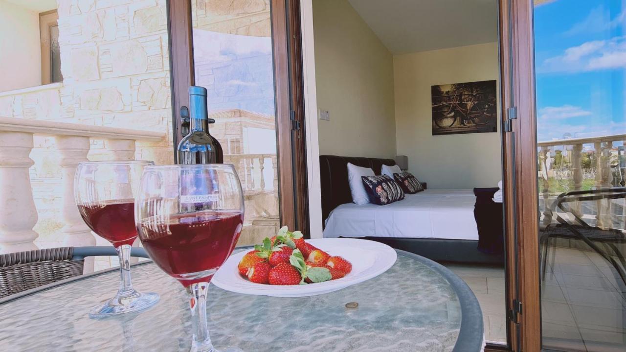 Stay Ocean View Villa 帕拉利米尼 外观 照片
